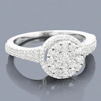 14K White Gold Diamond Cluster Ring 0.67ct 1 14K White Gold Diamond Cluster Ring 0.67ct
