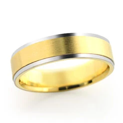 14K Yellow Gold Men's Cosmopolitan Thin Wedding Band