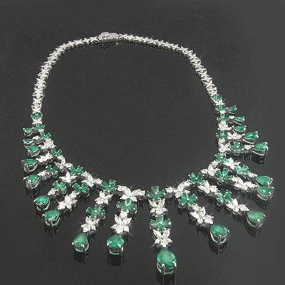 18K White Gold Diamond & Emerald Necklace 13.31dtw 28.52etw 1 18K White Gold Diamond & Emerald Necklace 13.31dtw 28.52etw