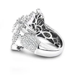 18K White Gold Statement Flower Diamond Engagement Ring LUCCELLO 3.25ct -Urban Jewels Shop 18k gold flower diamond engagement ring luccello 35ct statement jewelry backwh