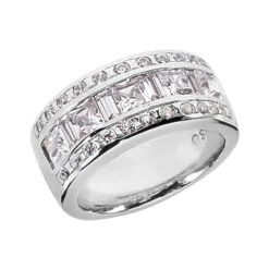 18K White Gold Ladies Diamond Ring 2.07ct