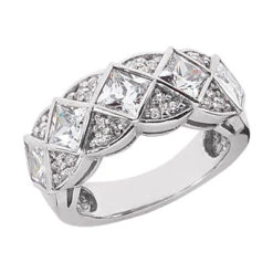 18K White Gold Ladies Diamond Ring 2.32ct