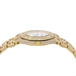 18K Gold Ladies Diamond Watch Audemars Piguet Royal Oak 27mm 67075ba White MOP Dial 8 18K Gold Ladies Diamond Watch Audemars Piguet Royal Oak 27mm 67075ba White MOP Dial -Urban Jewels Shop audemars piguet royal oak 27mm 67075ba white diamond dial with 9 00 ct diamonds 968641 ruler