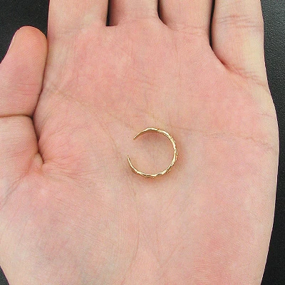 Thin Solid 14K Yellow Gold Toe Ring Bamboo Motif 3 Thin Solid 14K Yellow Gold Toe Ring Bamboo Motif - Image 3