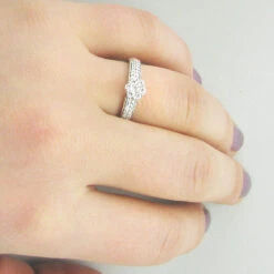 Ladies 14K White Gold Cluster Diamond Ring 0.50ct -Urban Jewels Shop ladies diamond rings 14k cluster diamond ring 050ct p 6798bod