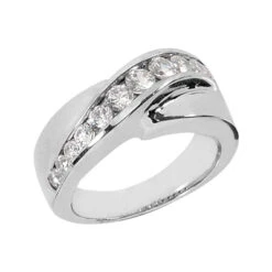 Platinum Round Diamond Ladies Ring 0.80ct 7.7mm