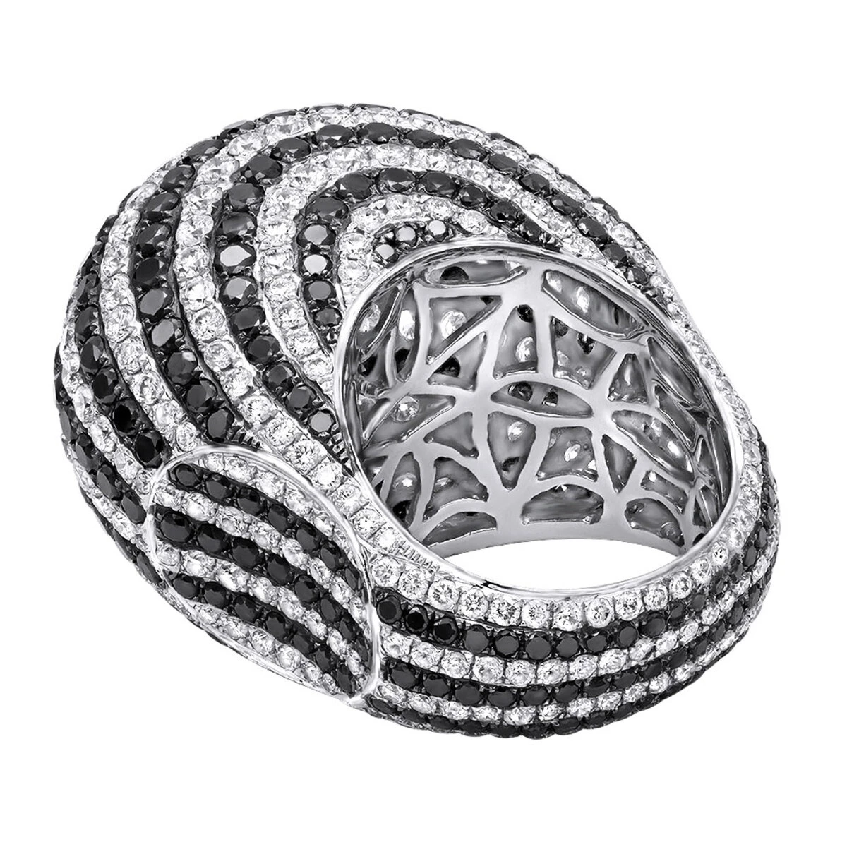 Unique 18K White Gold White & Black Diamond Cocktail Ring For Women Dome 19 Carats 4 Unique 18K White Gold White & Black Diamond Cocktail Ring For Women Dome 19 Carats - Image 4